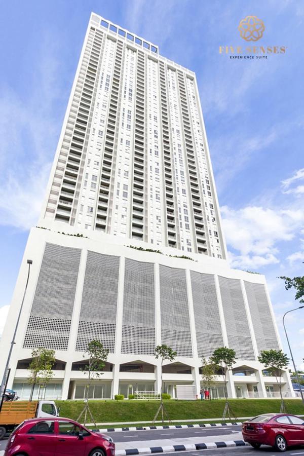 Una Residences, Sunway Velocity By Five Senses Kuala Lumpur Extérieur photo